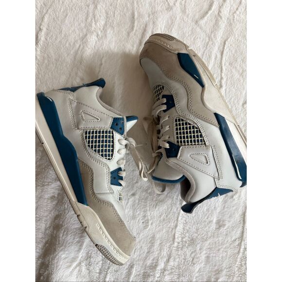 Kid's Air Jordan 4 Retro Size 3Y - Picture 1 of 7